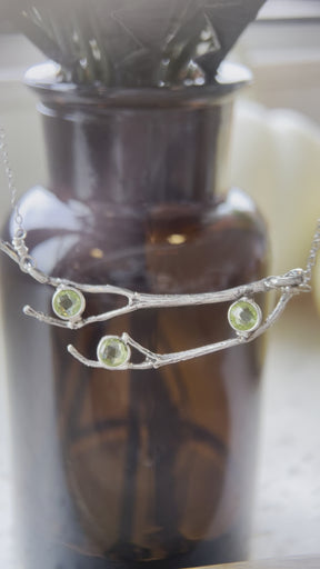 Bloom Necklace