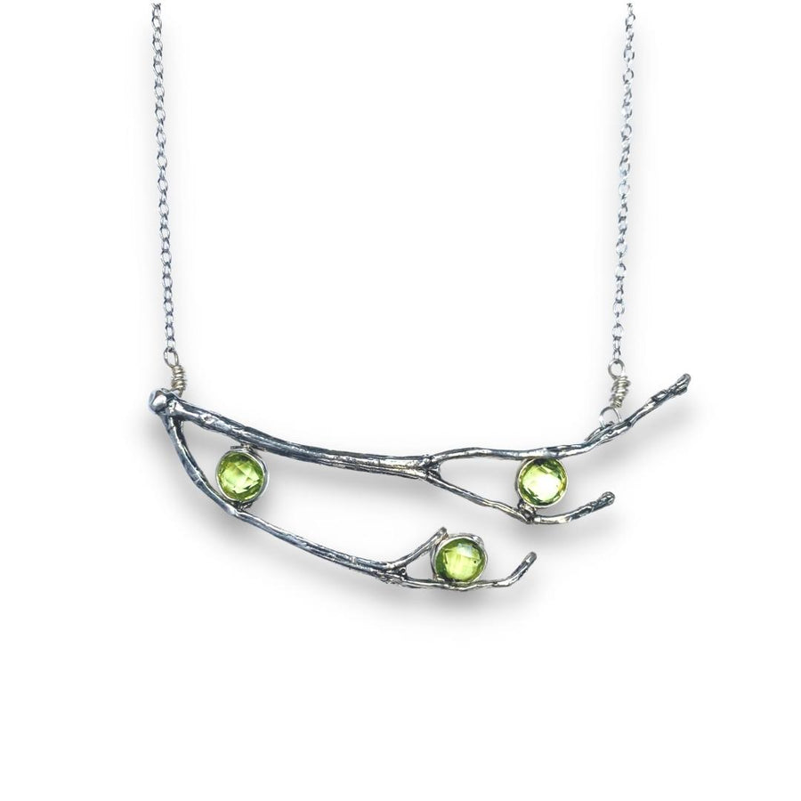 Classic Bloom Pendant Necklace main image 1